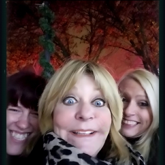 Meet your Posher, C. Ann - Picture 7 of 9